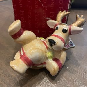 Fitz and Floyd Deer Christmas Decor 5”x2”, 3”x2”, 3 1/2x3” Festive set of 3